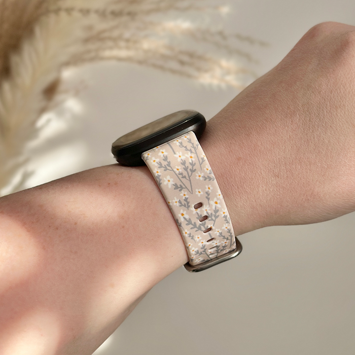 Fitbit Strap - Nude Flowers