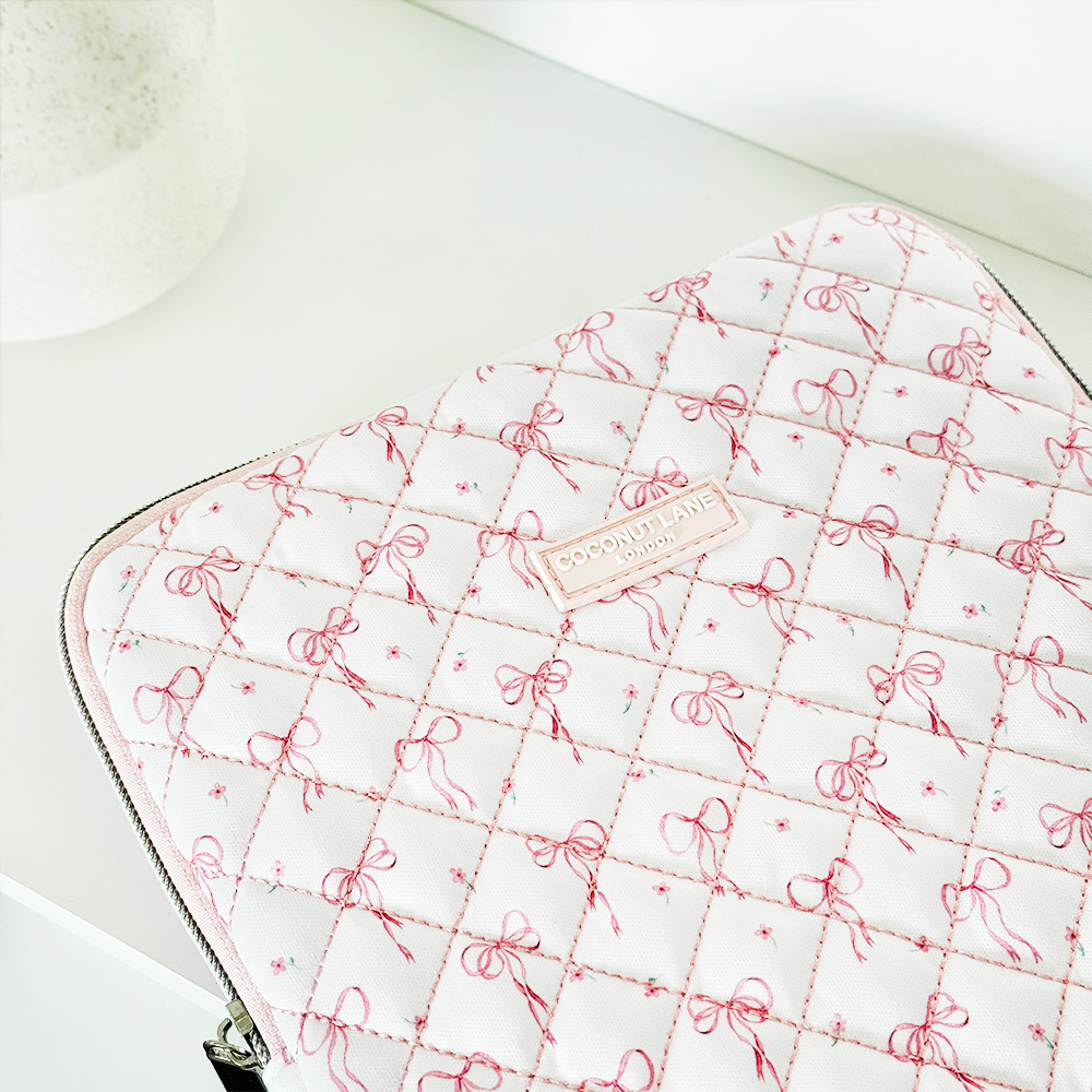 Quilted Dainty Bows iPad Sleeve